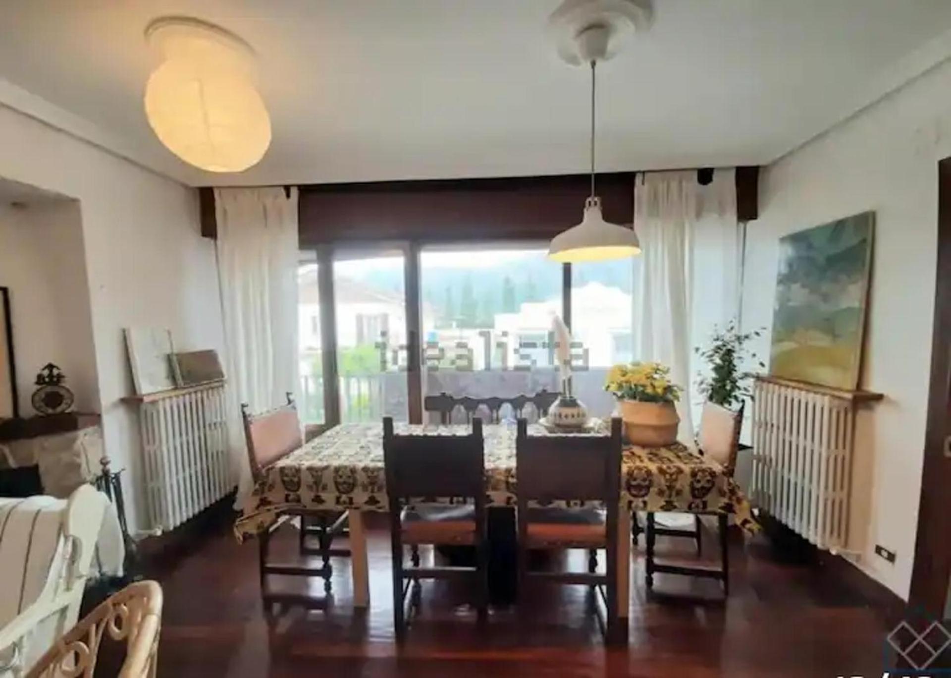 3-Bed Artist Chalet Near San Sebastian Sleeps 6 Arruazu Eksteriør bilde